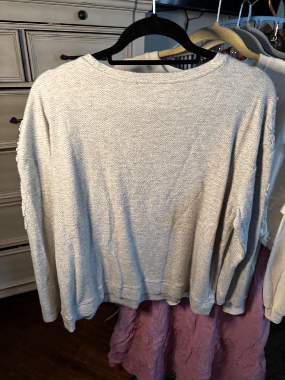 Textured Sweatshirt - Picture 4 of 5